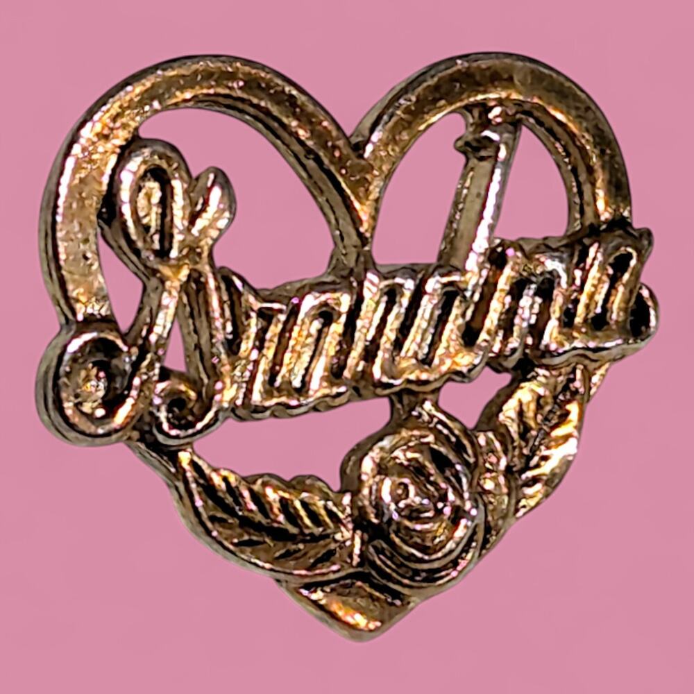 Grandma Heart With Rose Gold Tone Hat Lapel Pin Gift